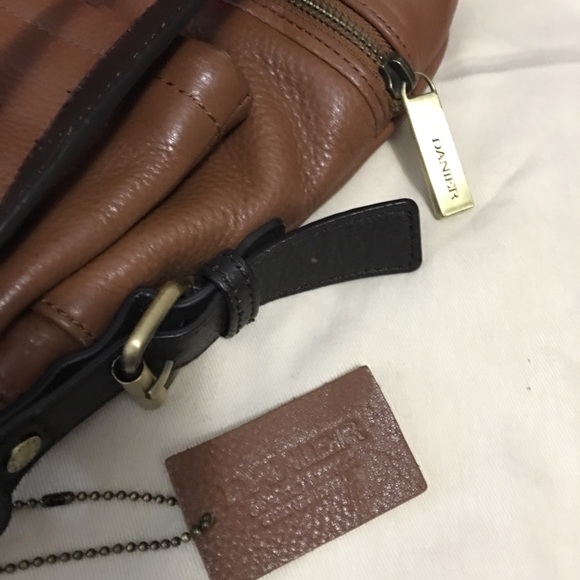 Danier Leather Crossbody Bag - Picture 4 of 4
